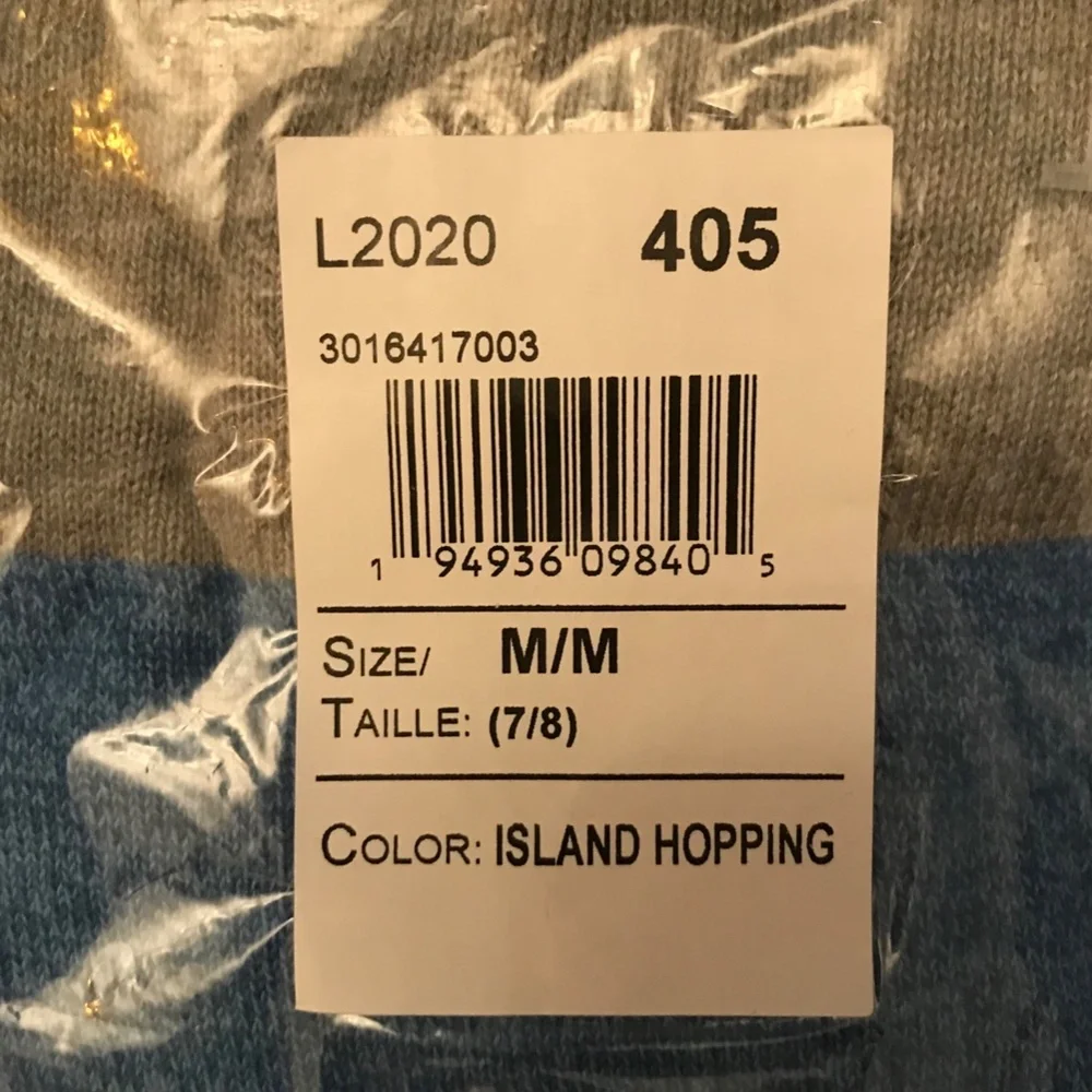 🍓NWT!! Boy’s Multicolor Sweater